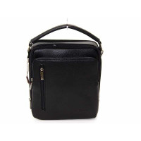 Поставили партию мужских сумок из искусственной кожи Cantlor в Иркутск.