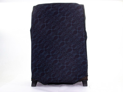 Чехол на чемодан