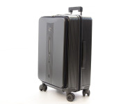 Чемодан пластиковый