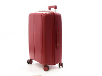 Чемодан пластиковый