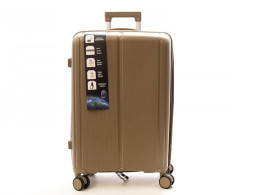 Чемодан пластиковый